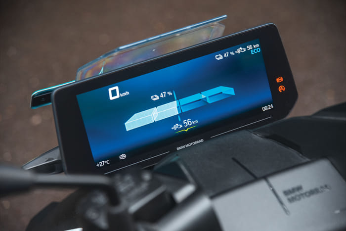 BMW CE 04 10.25 inch dash